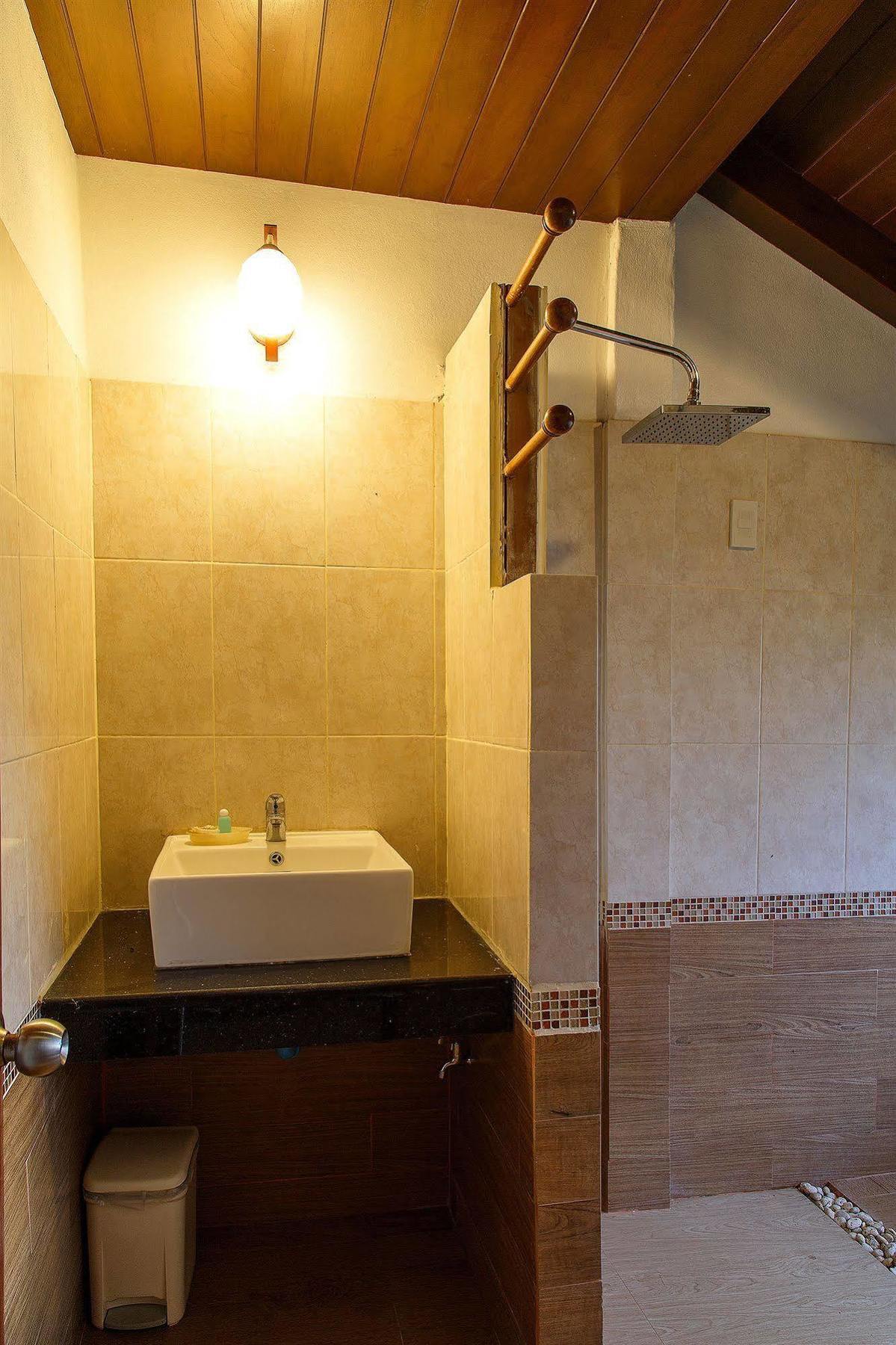 Baan Rabieng Resort Koh Lanta Bagian luar foto