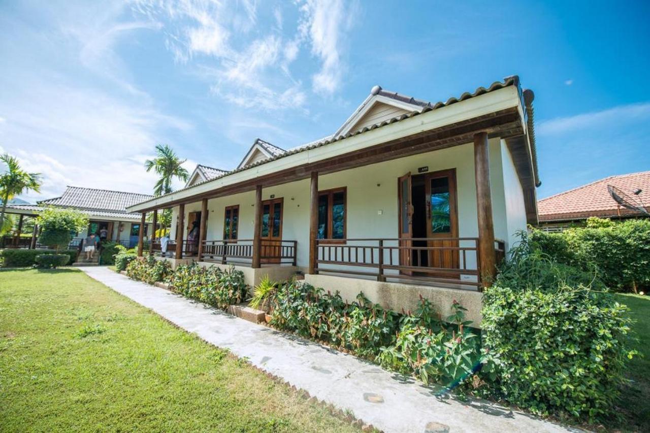 Baan Rabieng Resort Koh Lanta Bagian luar foto